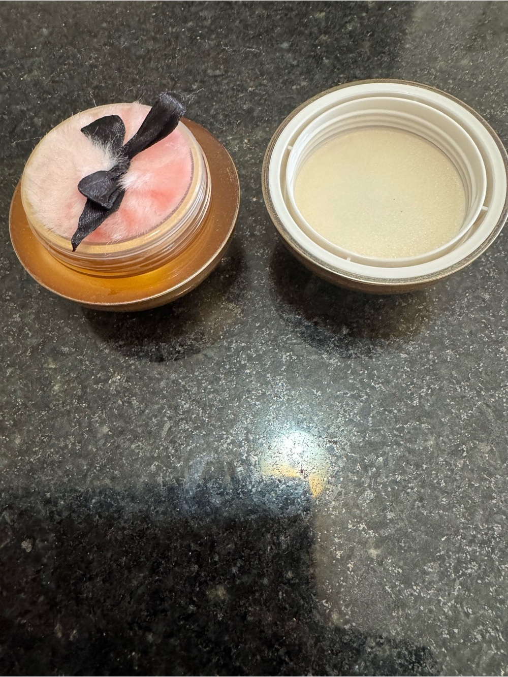 NEW Booty Parlor Dust Up Marshmallow Gold Kissable Shimmer Powder - Picture 9 of 16